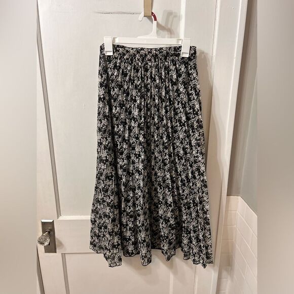 Japna Floral Midi Skirt - Picture 4 of 4